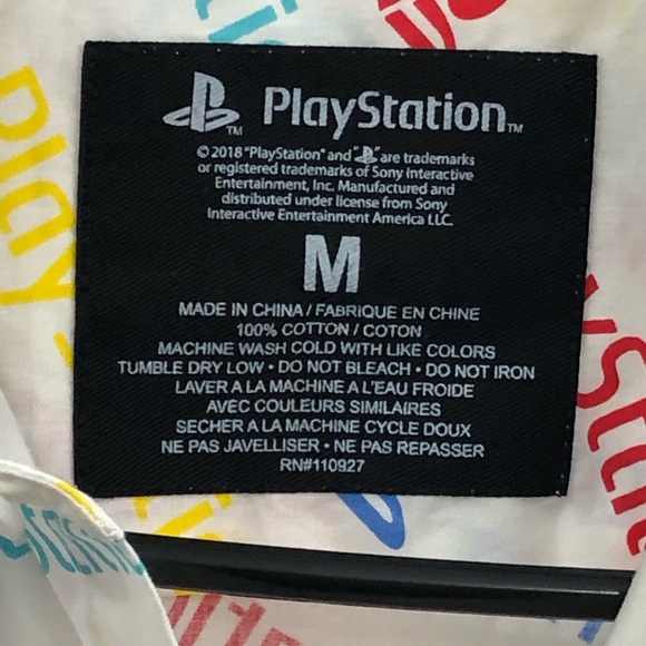 Men’s PlayStation Logo Button Down Shirt sz M - Picture 4 of 4